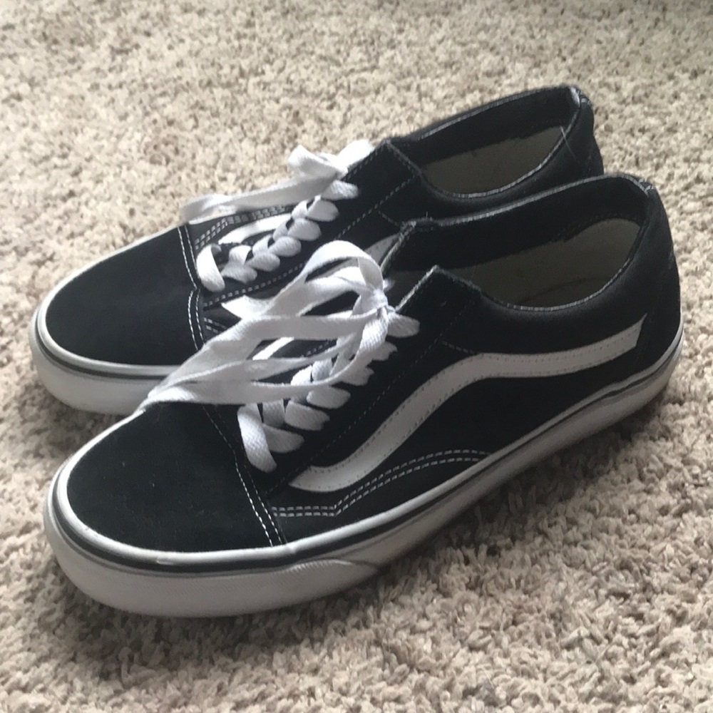 Vans Sneakers Black & White Street Skate M 6.5 W 8